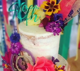 August edible flowers & floral cakes